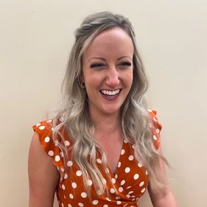 Meet your Posher, Brooke